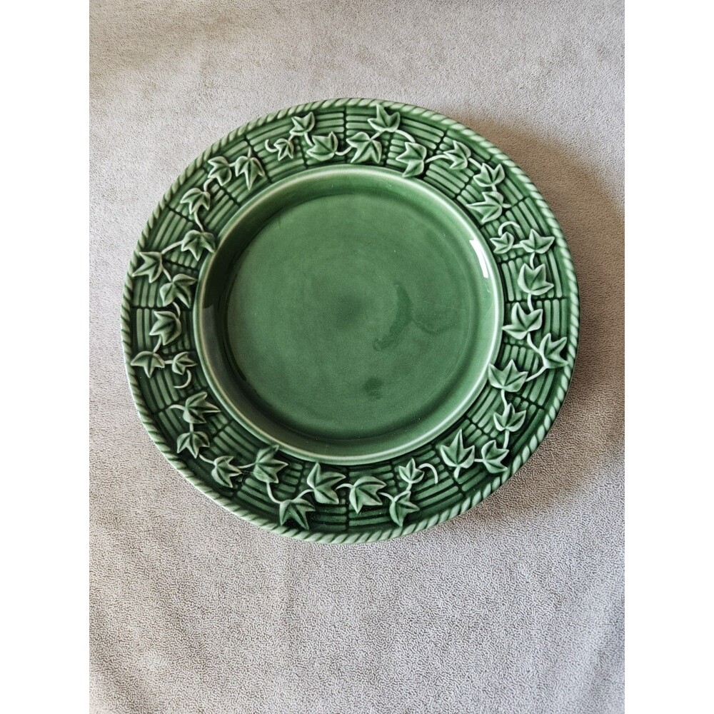 Bordallo Pinheiro Majolica 10"  Dinner Plates Ivy Basketweave Lattice - 4 PLATES